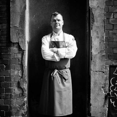 Szef kuchni Adam Woźniak