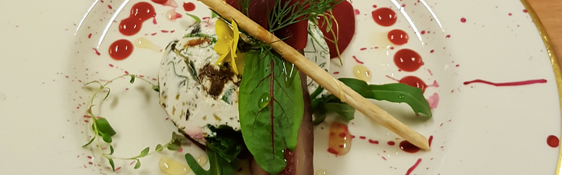 
                                                Menu finger food - francuski stół