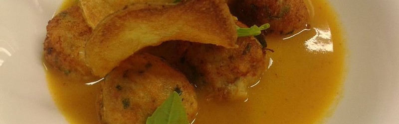 
                                                Przyjęcie komunijne w domu