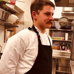 Szef kuchni Filip Dziedzic