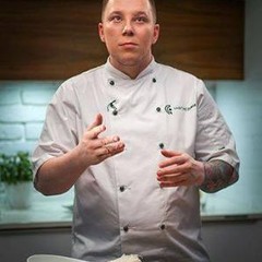 Szef kuchni Marcin Czubak