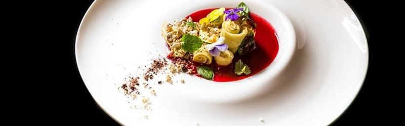 
                                                Niezapomniane przyjęcie komunijne