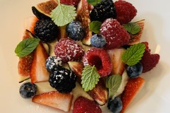 Owoce leśne z ricottą