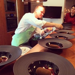 Szef kuchni Paweł Stawicki