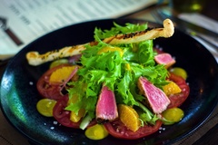 
                Grill w stylu hiszpańskim