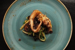 
                Eleganckie Śródziemnomorskie Menu