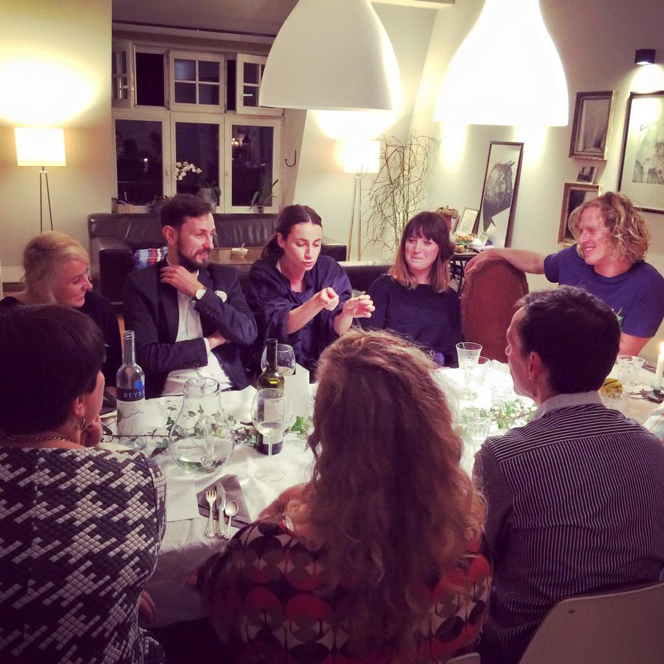 Podstawowa zasada - mężczyźni na przemian z kobietami